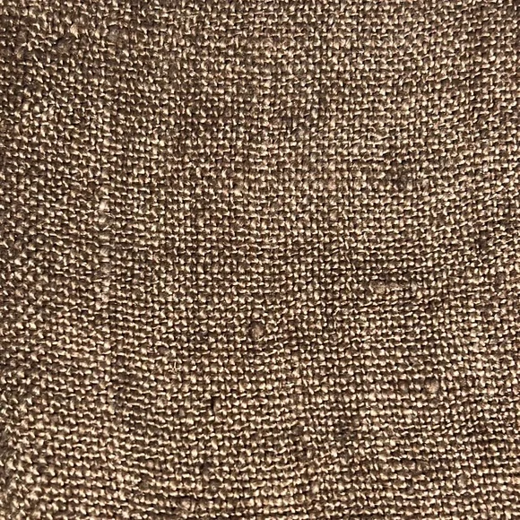 roost washed linen throw blanket w/raw fringe edge in “raisin”-NWT - Picture 4 of 5